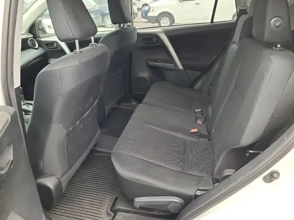 2T3BFREV3GW415769 2016 TOYOTA RAV 4 - Image 8