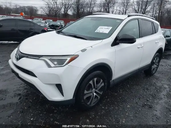 2T3BFREV3GW438243 2016 TOYOTA RAV 4 - Image 2