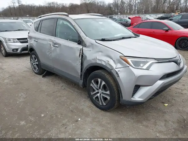 2T3BFREV3GW514964 2016 TOYOTA RAV 4 - Image 1