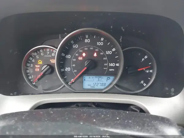 2016 TOYOTA RAV 4 auction photo 7