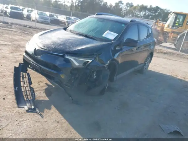 2T3BFREV3GW536768 2016 TOYOTA RAV 4 - Image 2