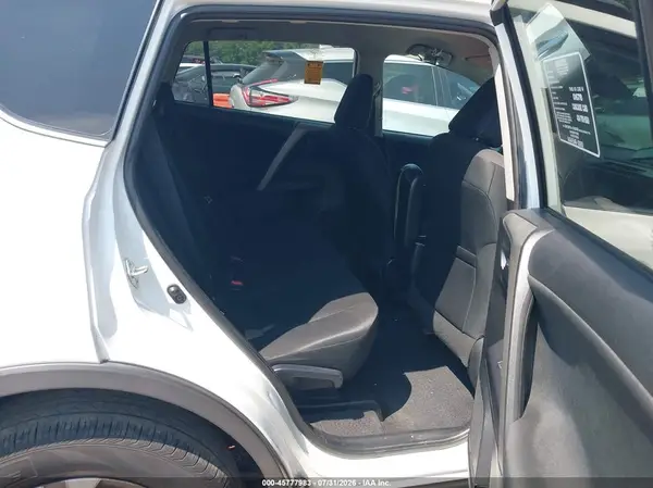 2T3BFREV3HW540918 2017 TOYOTA RAV 4 - Image 8