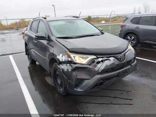 2T3BFREV3HW554589 2017 TOYOTA RAV 4 - Image 1