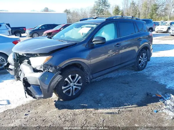 2T3BFREV3HW568928 2017 TOYOTA RAV 4 - Image 2