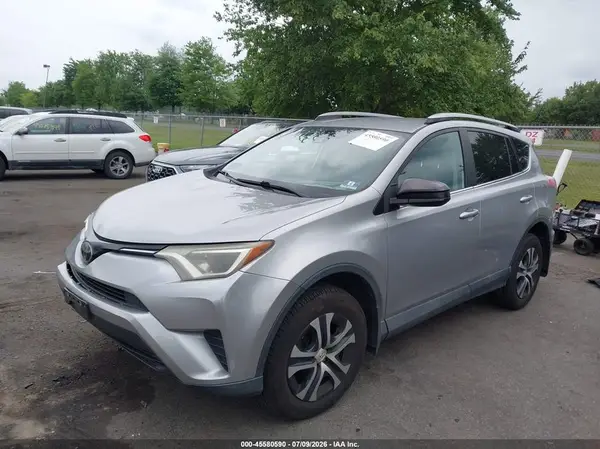 2T3BFREV3HW582974 2017 TOYOTA RAV 4 - Image 2
