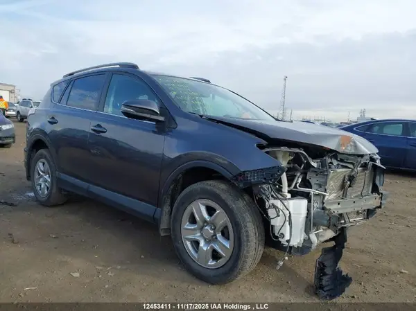2T3BFREV3HW597040 2017 TOYOTA RAV 4 - Image 1