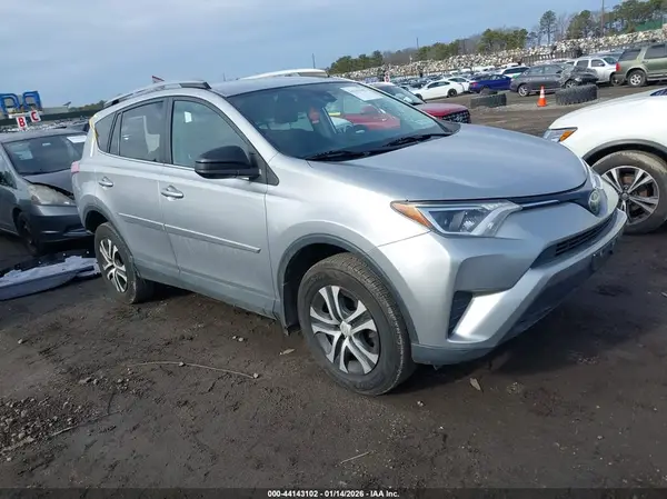 2T3BFREV3HW602043 2017 TOYOTA RAV 4 - Image 1