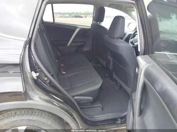 2T3BFREV3HW629842 2017 TOYOTA RAV 4 - Image 8