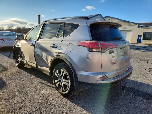 2T3BFREV3HW642302 2017 TOYOTA RAV 4 - Image 2