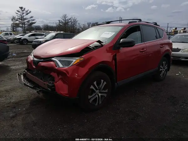 2T3BFREV3HW643093 2017 TOYOTA RAV 4 - Image 2
