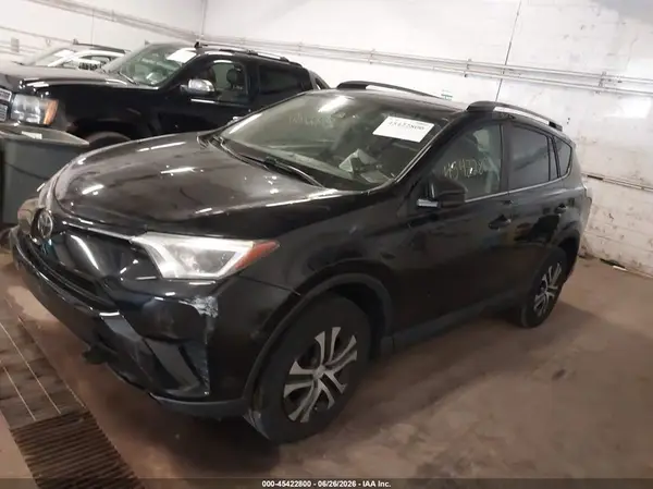 2T3BFREV3HW678202 2017 TOYOTA RAV 4 - Image 2