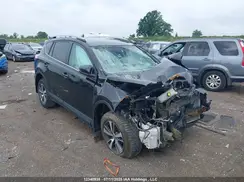 2T3BFREV3JW696222 2018 TOYOTA RAV 4