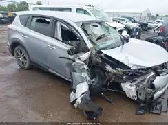 2T3BFREV3JW709681 2018 TOYOTA RAV 4