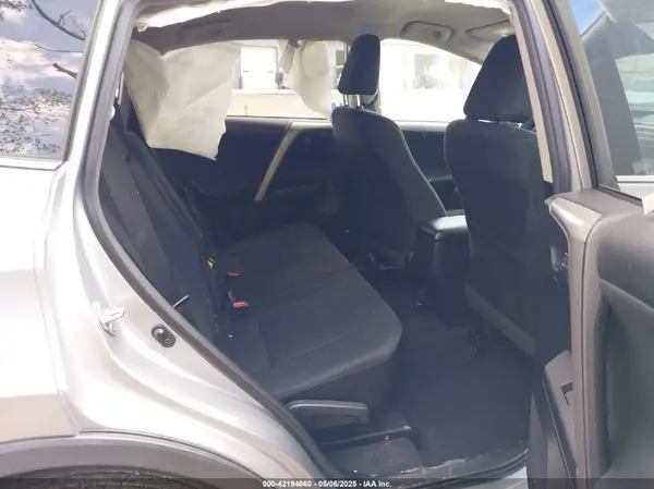 2T3BFREV3JW719918 2018 TOYOTA RAV 4 - Image 8