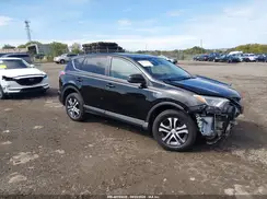 2T3BFREV3JW729316 2018 TOYOTA RAV 4
