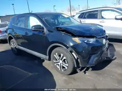 2T3BFREV3JW792416 2018 TOYOTA RAV 4