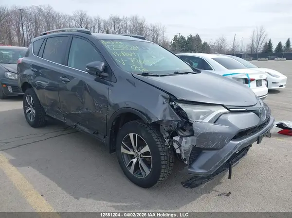 2T3BFREV3JW796031 2018 TOYOTA RAV 4 - Image 1