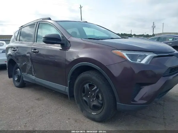 2T3BFREV3JW802698 2018 TOYOTA RAV 4 - Image 1