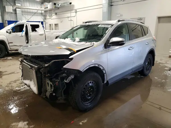 2T3BFREV3JW832879 2018 TOYOTA RAV 4 - Image 1