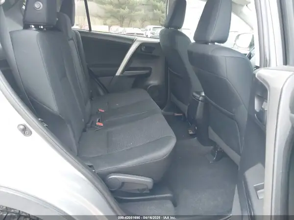 2T3BFREV4GW414243 2016 TOYOTA RAV 4 - Image 8