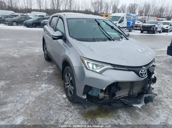 2T3BFREV4GW501642 2016 TOYOTA RAV 4 - Image 1