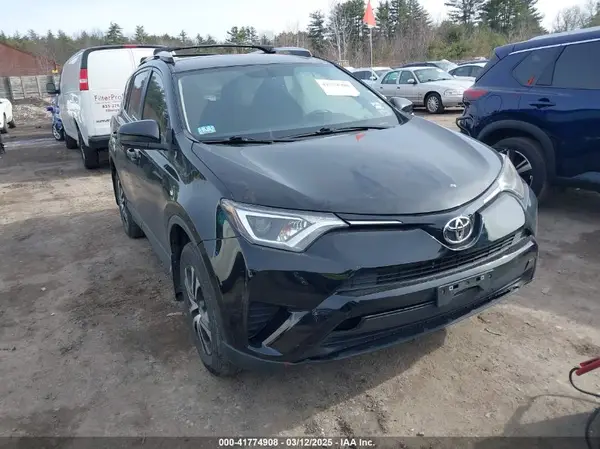 2T3BFREV4GW520935 2016 TOYOTA RAV 4 - Image 1