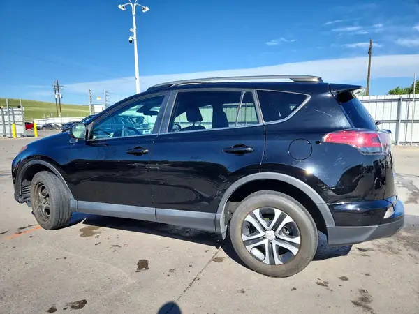 2T3BFREV4HW543777 2017 TOYOTA RAV 4 - Image 2