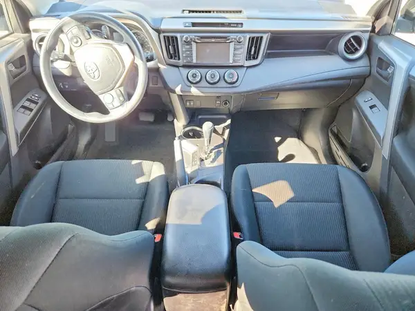 2T3BFREV4HW543777 2017 TOYOTA RAV 4 - Image 8