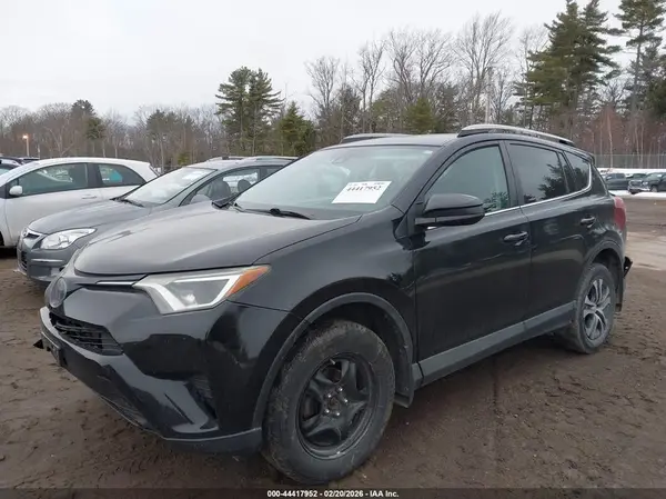 2T3BFREV4HW545500 2017 TOYOTA RAV 4 - Image 2