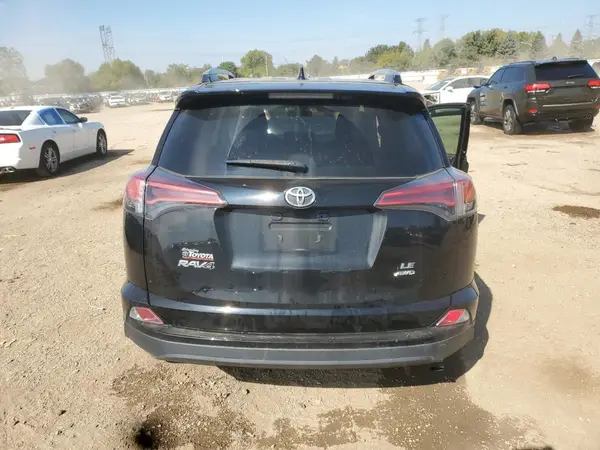 2017 TOYOTA RAV 4 COPART lot 84623655 auction photo 6