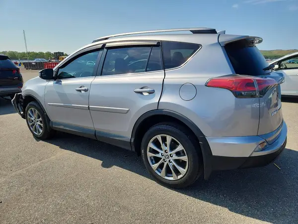 2T3BFREV4HW606442 2017 TOYOTA RAV 4 - Image 2