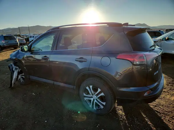 2T3BFREV4HW643684 2017 TOYOTA RAV 4 - Image 2