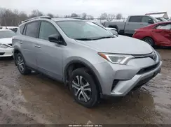 2T3BFREV4JW714260 2018 TOYOTA RAV 4