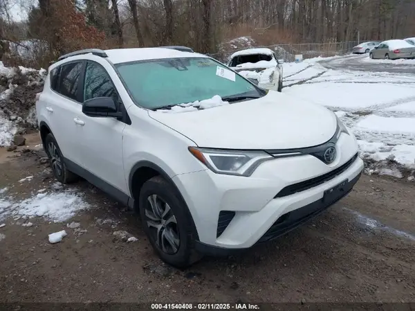 2T3BFREV4JW764043 2018 TOYOTA RAV 4 - Image 1