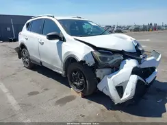 2T3BFREV4JW790609 2018 TOYOTA RAV 4