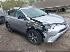 2T3BFREV4JW826332 2018 TOYOTA RAV 4