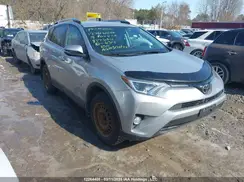 2T3BFREV4JW837654 2018 TOYOTA RAV 4