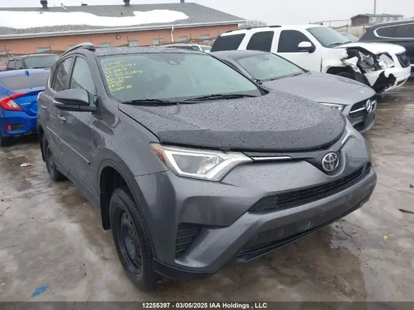 2T3BFREV4JW853269 2018 TOYOTA RAV 4 - Image 1