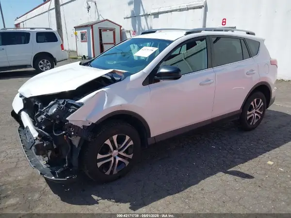 2T3BFREV5GW413960 2016 TOYOTA RAV 4 - Image 2