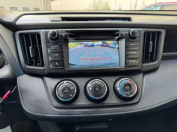 2T3BFREV5HW603971 2017 TOYOTA RAV 4 - Image 8