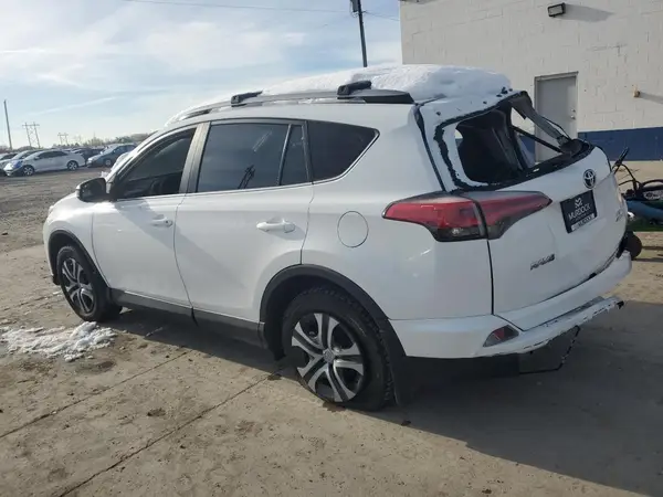 2T3BFREV5HW653477 2017 TOYOTA RAV 4 - Image 2