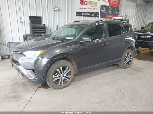2T3BFREV5HW656167 2017 TOYOTA RAV 4 - Image 2