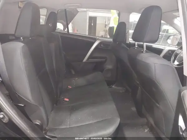 2T3BFREV5HW656640 2017 TOYOTA RAV 4 - Image 8