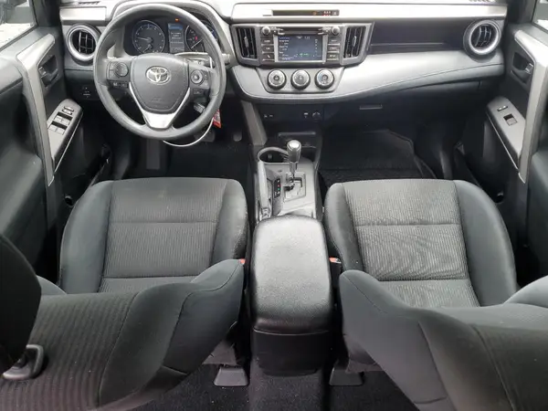 2T3BFREV5HW663135 2017 TOYOTA RAV 4 - Image 8