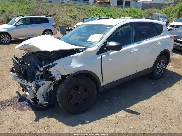 2T3BFREV5HW674880 2017 TOYOTA RAV 4 - Image 2