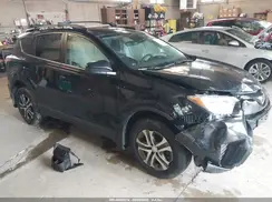 2T3BFREV5JW755688 2018 TOYOTA RAV 4