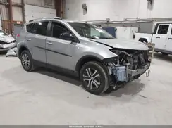 2T3BFREV5JW756808 2018 TOYOTA RAV 4