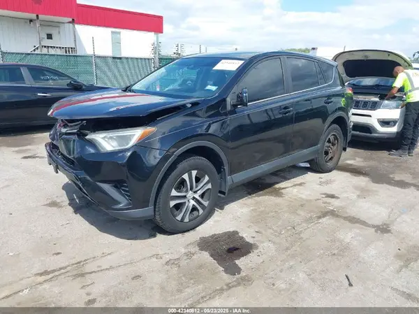 2T3BFREV5JW782406 2018 TOYOTA RAV 4 - Image 2