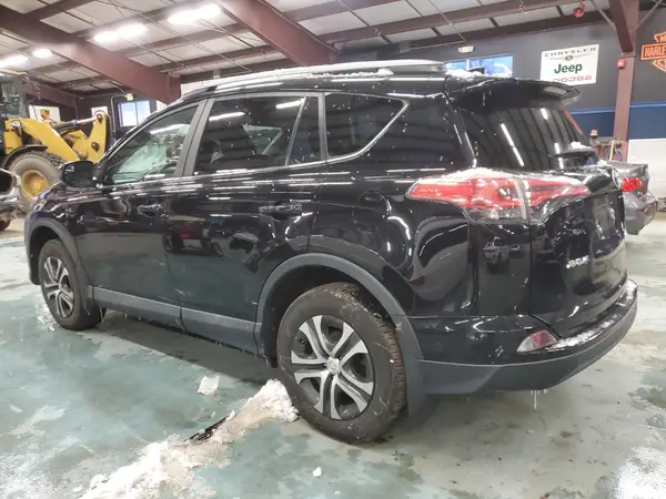 2T3BFREV5JW832477 2018 TOYOTA RAV 4 - Image 2