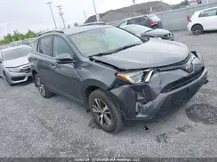 2T3BFREV5JW834519 2018 TOYOTA RAV 4